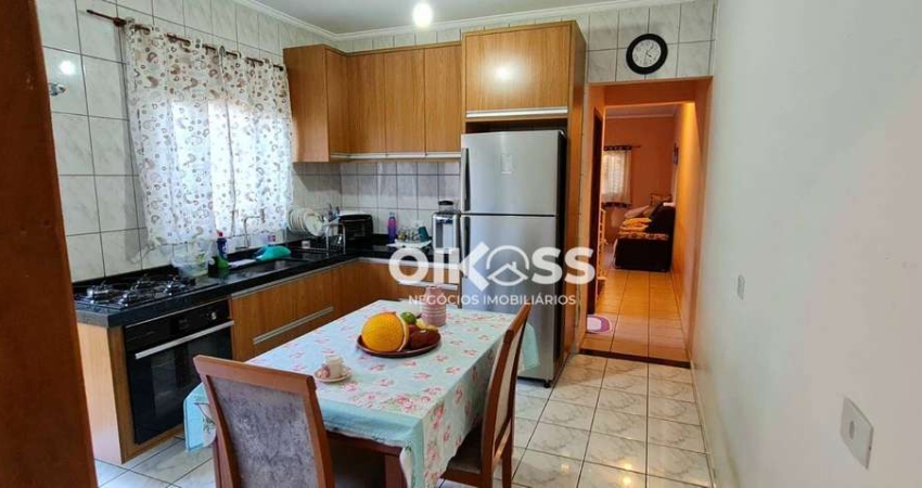 Casa à venda 3 dorm com suíte, 113 m² por R$ 620.000 - Jardim das Indústrias - São José dos Campos/SP