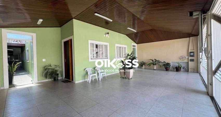 Casa com 3 dormitórios à venda, 197 m² por R$ 1.200.000 - Jardim Satélite - São José dos Campos/SP