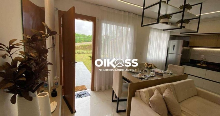 Sobrado com 3 dormitórios à venda, 74 m² por R$ 307.000,00 - Eugênio de Melo - São José dos Campos/SP