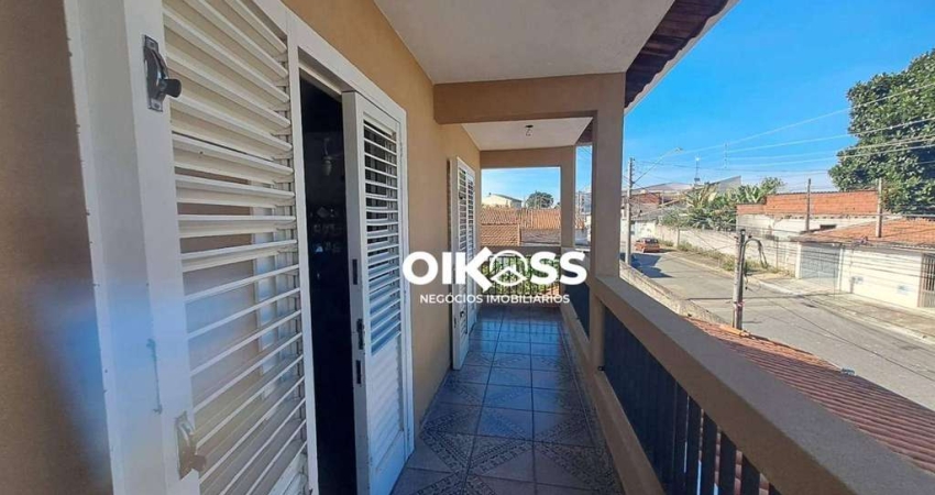 Sobrado com 3 dormitórios à venda, 300 m² por R$ 850.000,00 - Jardim Colonial - São José dos Campos/SP
