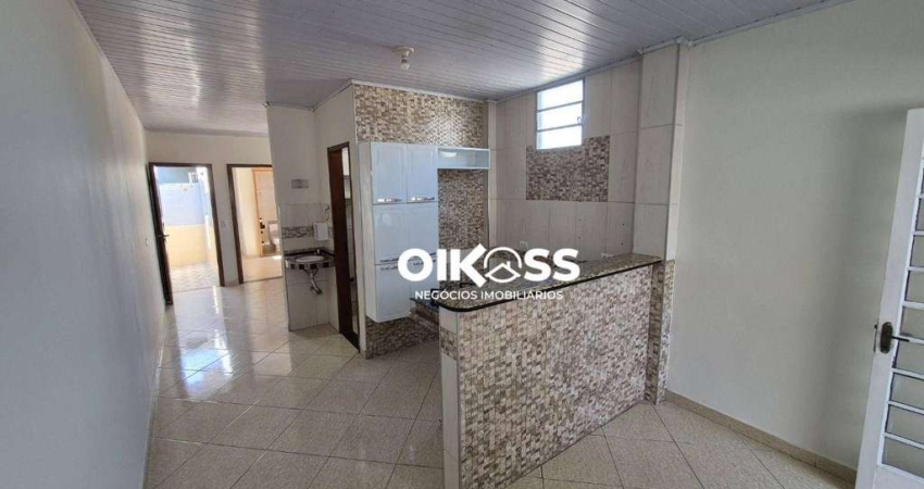 Casa com 1 dormitório para alugar por R$ 2.400,00/mês - Jardim Oriente - São José dos Campos/SP