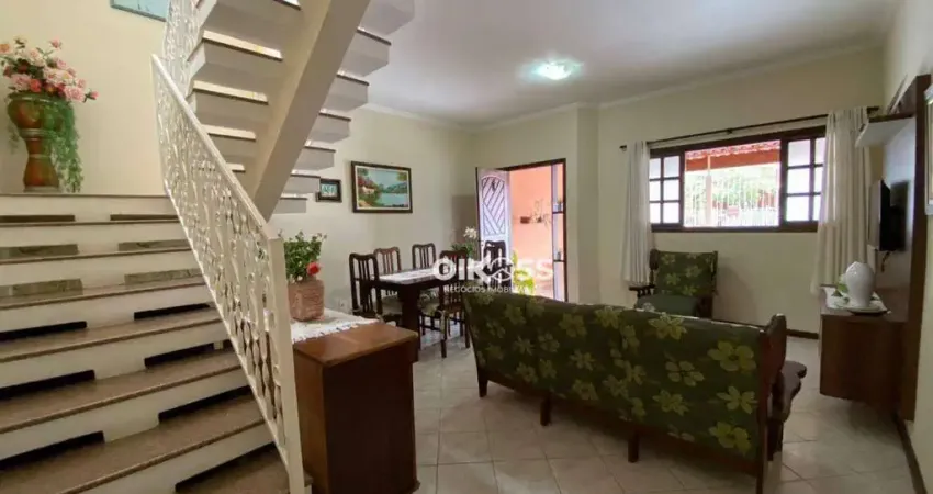 Sobrado com 4 dormitórios, 145 m² - venda por R$ 1.080.000,00 ou aluguel por R$ 4.740,67/mês - Jardim Satélite - São José dos Campos/SP