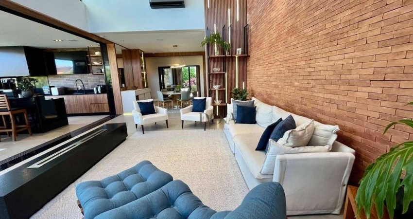 Mansão com tres suites à venda, 350 m² por R$ 0 - Lago Azul Condomínio e Golfe Clube - Araçoiaba da Serra/SP
