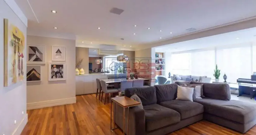 Apartamento Residencial à venda, Moema, São Paulo - AP0684.