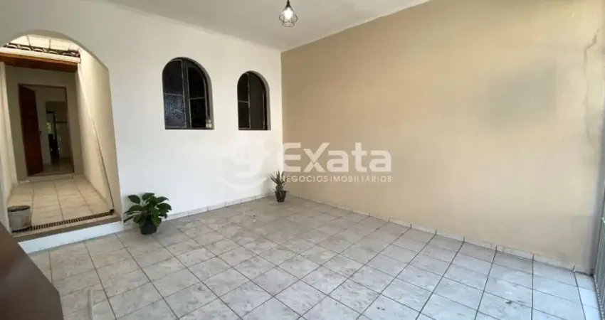 Casa padrao com 3 dormitorios e 2 vagas no Centro de Sorocaba