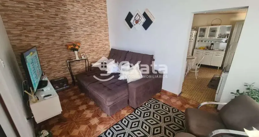 Casa terrea na Vila Barcelona