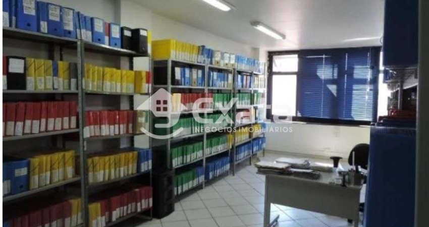 Sala comercial para venda no Centro