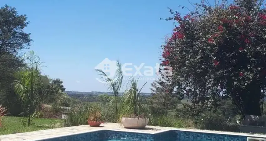Encantador sitio a venda em Porangaba com 3 dormitorios e suite