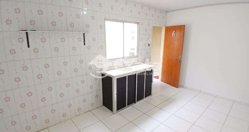 Apartamento com 1 quarto para alugar na Rua José Martinez Peres, 638, Parque Vitória Régia, Sorocaba