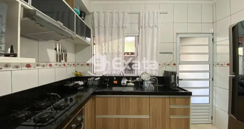 Casa com 2 quartos à venda na Rua Rosival Vassão de Oliveira, 371, Parque São Bento, Sorocaba