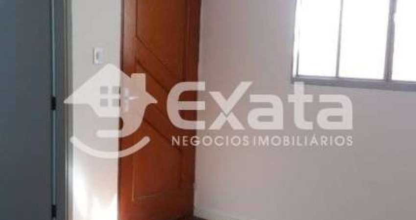 Casa a venda na Vila Haro, Sorocaba - 2 dorms, 2 garagens, otima localizacao!
