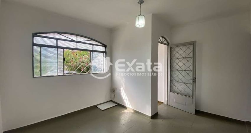 Casa com 3 quartos para alugar na Rua Padre Manoel da Nóbrega, 54, Centro, Sorocaba