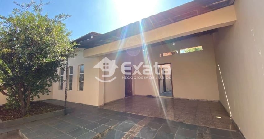 Casa com 2 quartos para alugar na Rua Doutor Nereu Ramos, 280, Vila Eros, Sorocaba