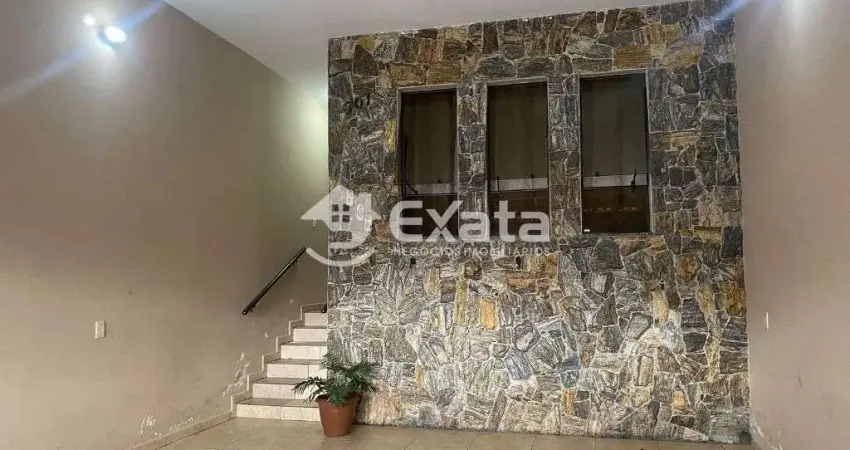 Linda Casa Sobrado de 3 Dormitorios na Vila Barcelona, Sorocaba