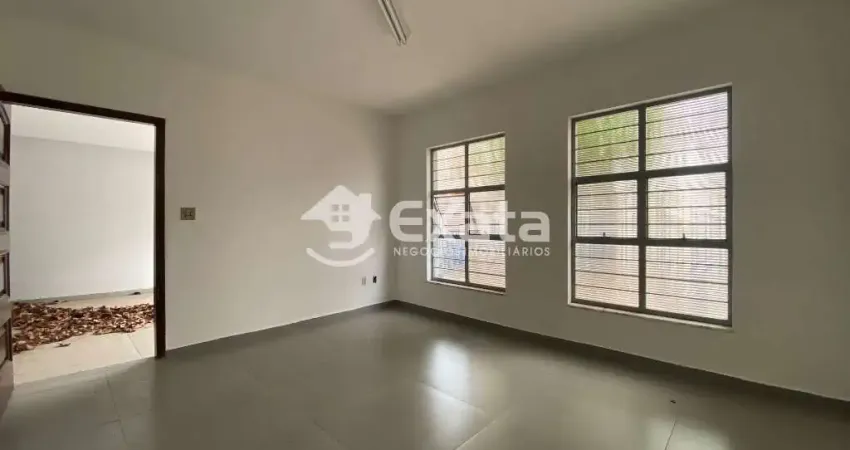 Casa com 3 quartos à venda na Vila Barcelona, Sorocaba 