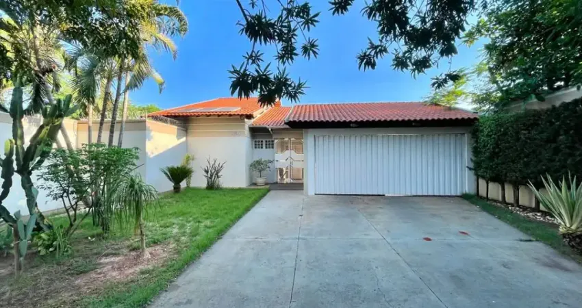 Casa com 3 quartos à venda na Rua Zilda do Nascimento Souza, 12456, Jatobá, Petrolina