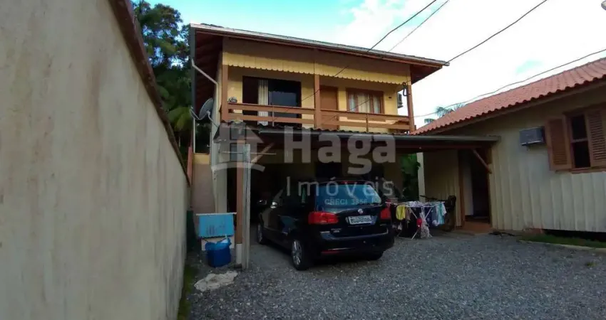 Casa com 5 quartos à venda no Centro, Guabiruba 