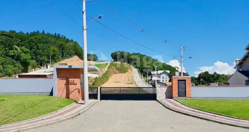Terreno à venda no Centro, Guabiruba 