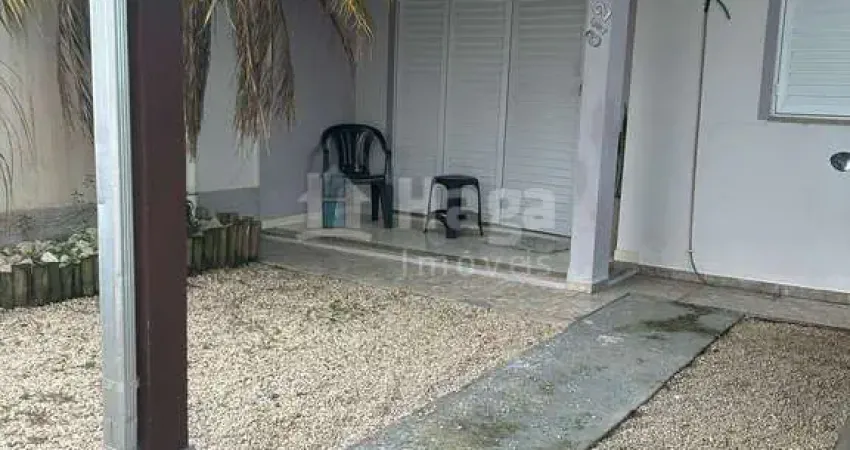 Casa com 2 quartos à venda no Centro, Guabiruba 