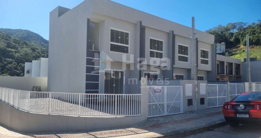 Sobrado à venda em Brusque/SC
