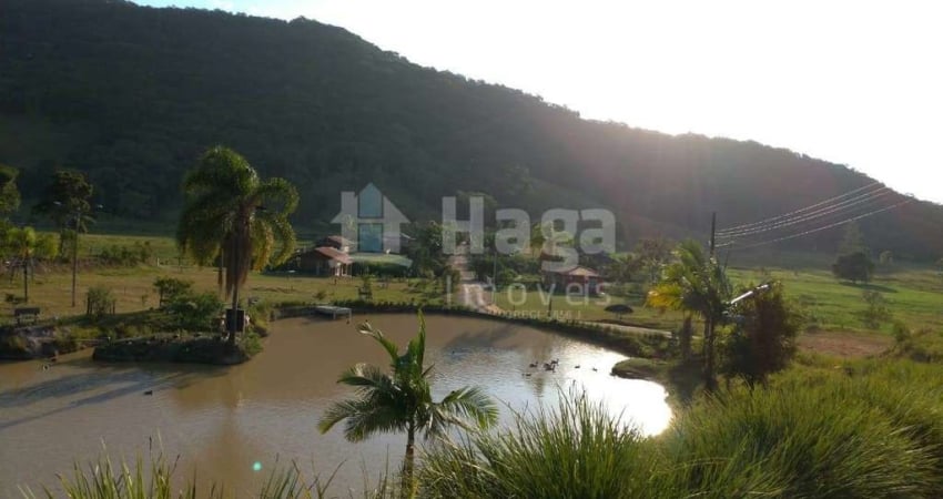 Terreno para chácara em Condomínio Rural  à venda em Tijucas/SC