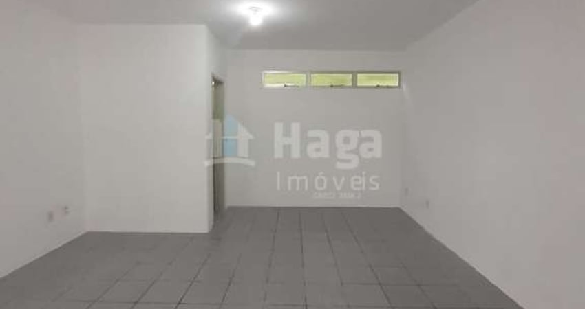 Sala Comercial para alugar no Bairro Azambuja em Brusque/SC