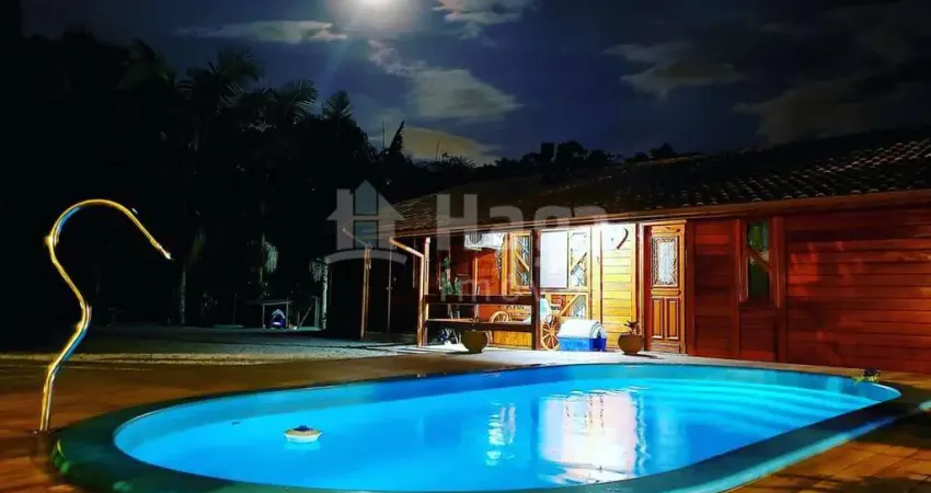 Casa com 4 quartos à venda na Vila Santana, Santo Amaro da Imperatriz 