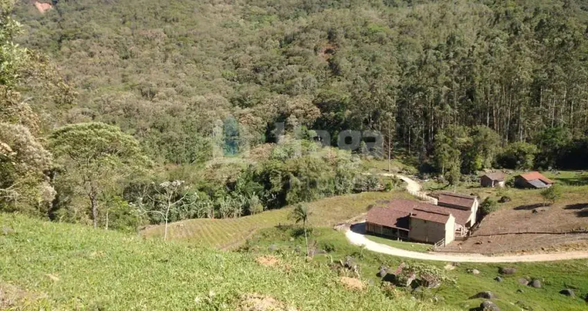 Chácara / sítio com 5 quartos à venda na Zona Rural, Major Gercino 