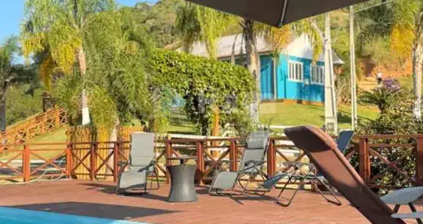 Chácara / sítio com 7 quartos à venda em Fazenda Sacramento, Águas Mornas 