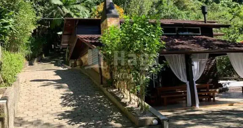 Chácara / sítio com 2 quartos à venda em Timbé, Tijucas 