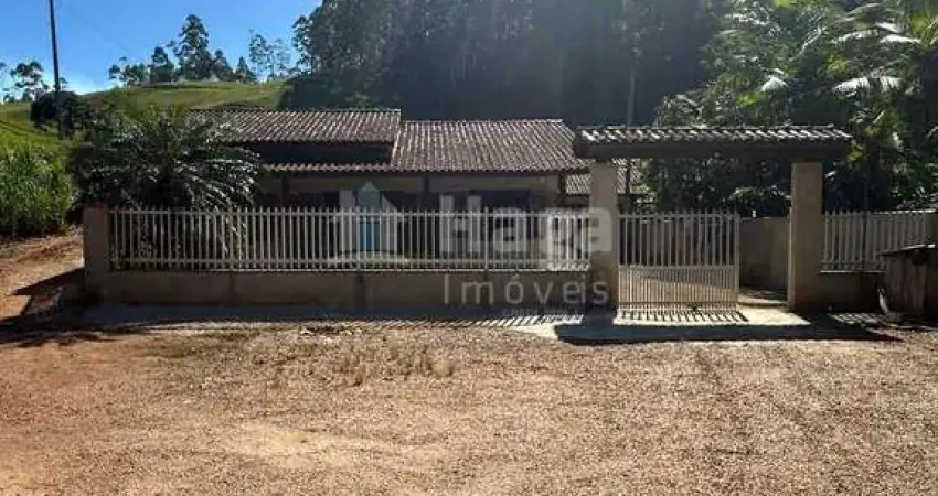 Chácara / sítio com 3 quartos à venda em Oliveira, Tijucas 