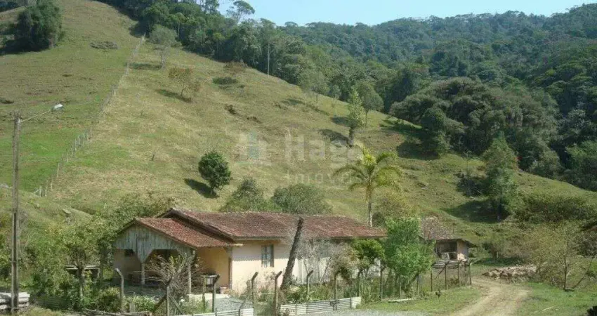 Chácara / sítio com 3 quartos à venda em Zona Rural, Botuverá 