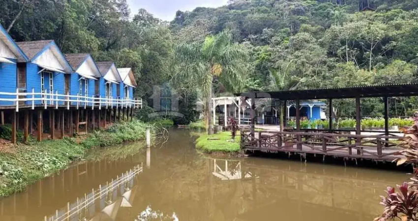 Chácara / sítio com 2 quartos à venda no Rio do Meio, Camboriú