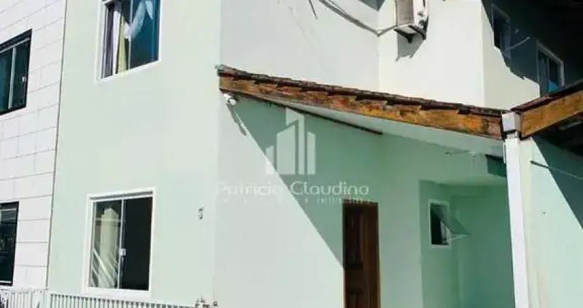 Excelente Sobrado Com 02 Quartos, No Balneário Verdes Mares!