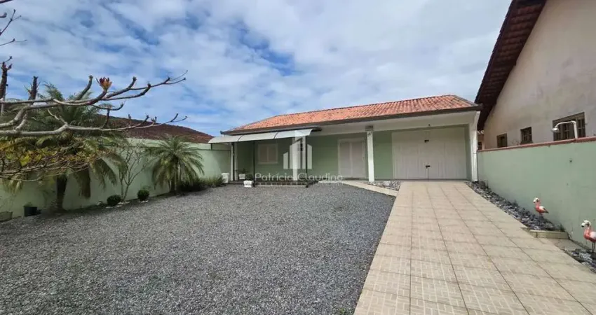 Casa com 3 quartos à venda na Rua 120 Princesa Isabel, 161, Barra do Sai, Itapoá