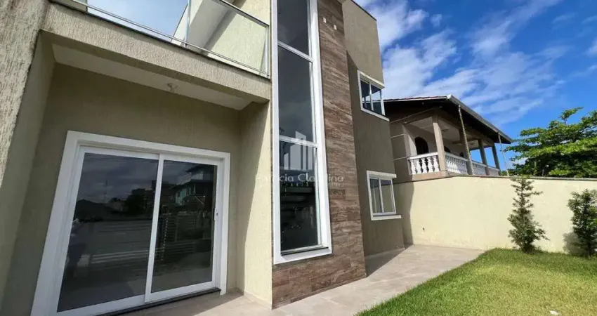 Casa com 3 quartos à venda na Rua Dos Tupinambás, 372, Barra do Sai, Itapoá