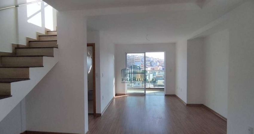 Cobertura com 2 Quartos, elevador e 2 vagas por R$ 480.000 - São Pedro - Juiz de Fora/MG