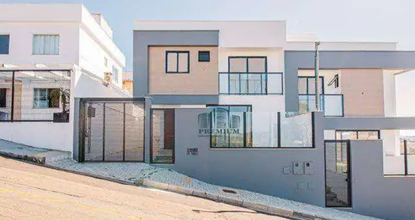 Casa com 3 quartos à venda na Rua Regente, 5, São Pedro, Juiz de Fora