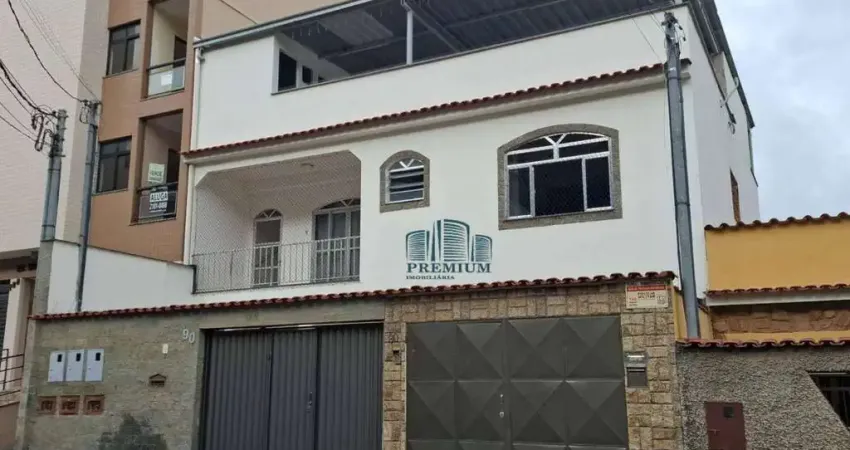 Casa com 3 quartos à venda na Rua Poeta Daltemar Lima, 90, Encosta do Sol, Juiz de Fora