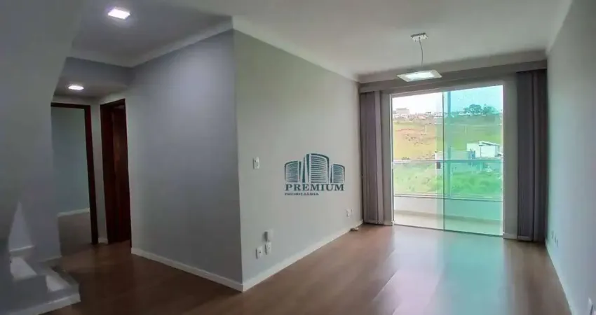 Cobertura dos sonhos com vista deslumbrante no recanto da mata