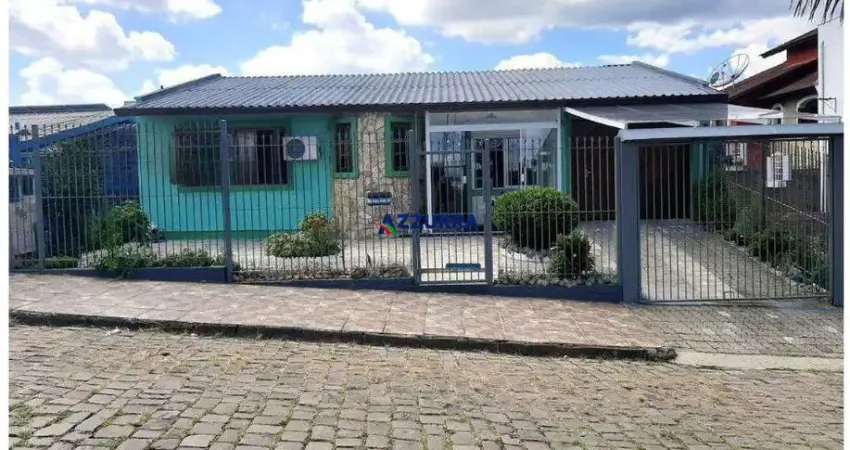 Casa semimobiliada com piscina e churrasqueira - bairro santa lucia - caxias do sul