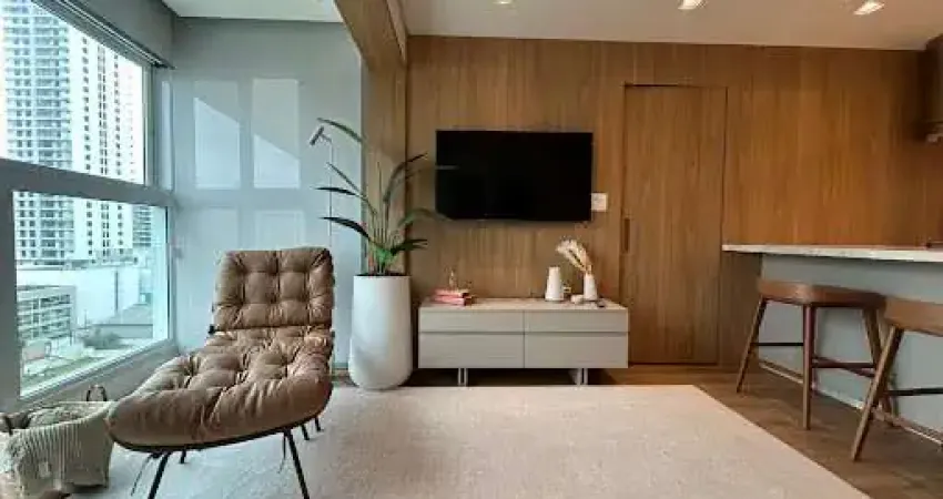 Apartamento com 2 quartos para alugar na Avenida Osvaldo Reis, Praia Brava, Itajaí