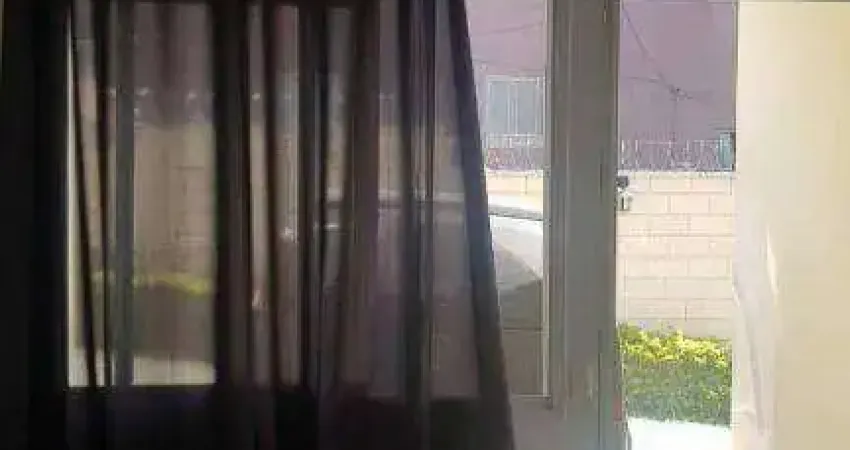 Sobrado com 2 dormitórios à venda, 60 m² por R$ 318.000,00 - Vila Carmosina - São Paulo/SP