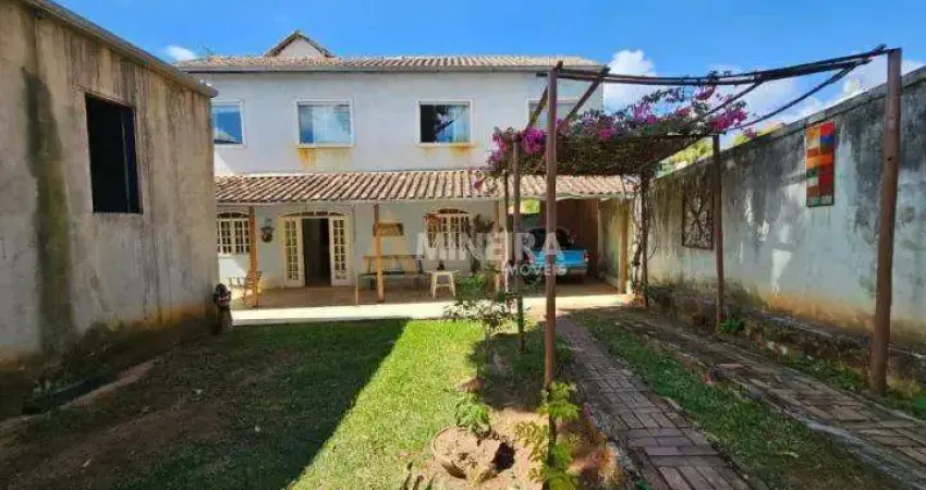 Casa a venda c 4 Quartos à venda 180m² - Área Total 390 m² - Bairro Betânia/BH