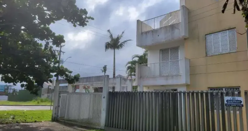 ÓTIMO SOBRADO TRIPLEX COM VISTA DO MAR
