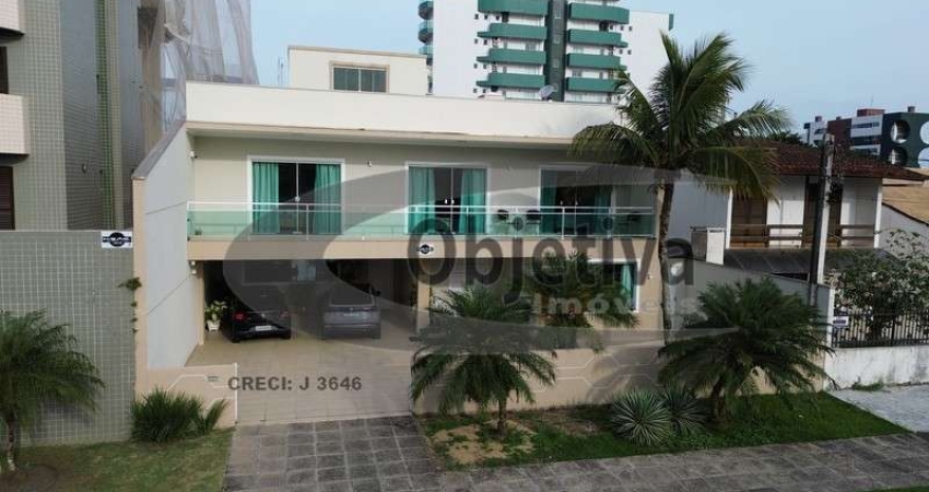 Casa com 4 quartos à venda na Rua Generoso Marques, 303, Centro, Guaratuba