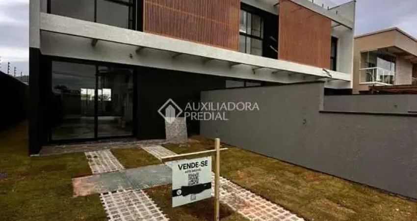 Casa com 3 quartos à venda na Rua Valmor Della Giustina, 1, Ingleses, Florianópolis