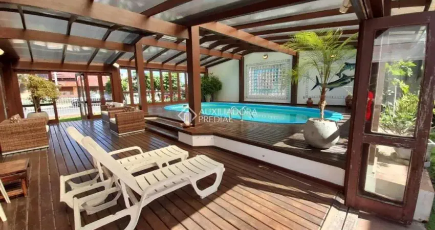 Casa com 5 quartos à venda na Atlantica, 2301, Centro, Tramandaí