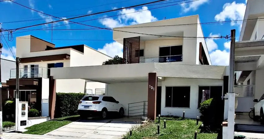 Belíssima Casa em Condomínio Fechado Para Você Viver Seus Melhores Sonhos !