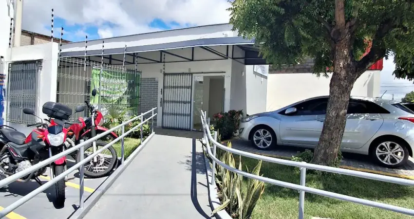 Na cohabinal - galeria com salas e lojas para locação. excelente localização.